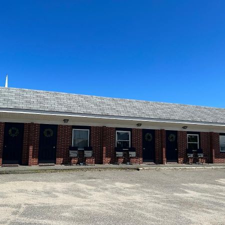 Lincoln House Motel Bagian luar foto