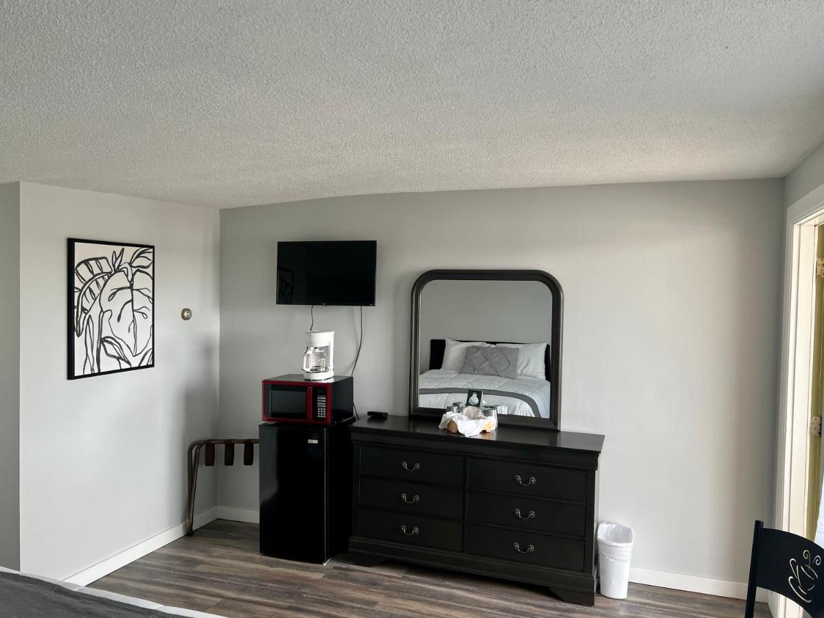 Lincoln House Motel Bagian luar foto