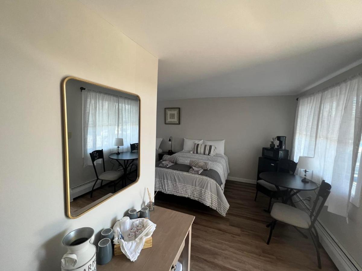 Lincoln House Motel Bagian luar foto